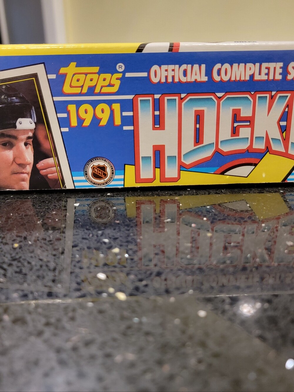 Hockey Card Set - Picture 2 of 3